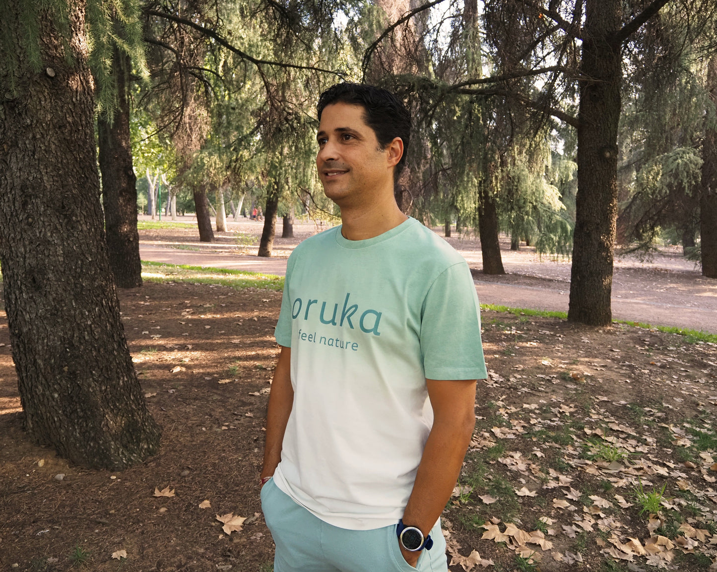 Camiseta bicolor ORUKA | verde jade